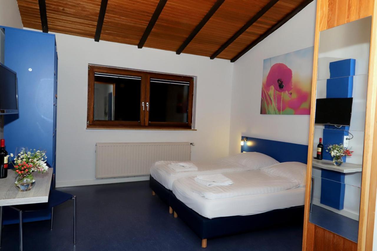 Smart Hostel By Landgasthof Velber 24H7D Seelze ภายนอก รูปภาพ